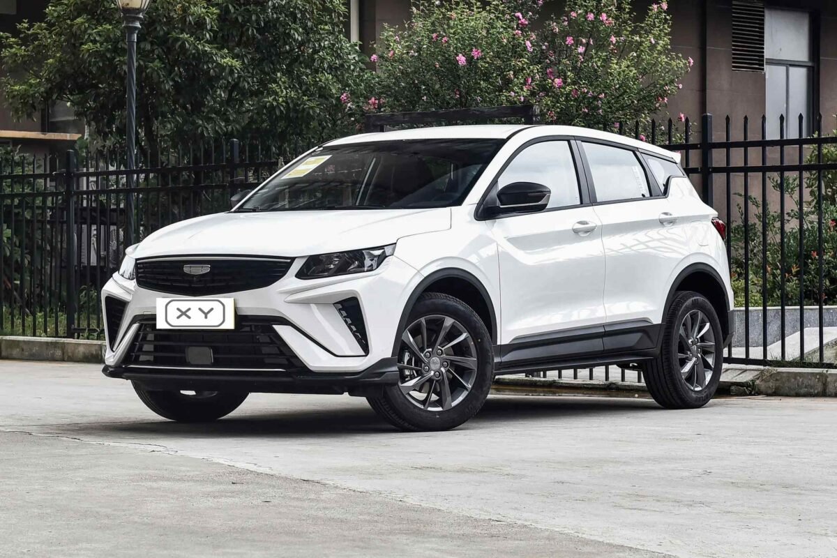 Geely Coolray Lightning White