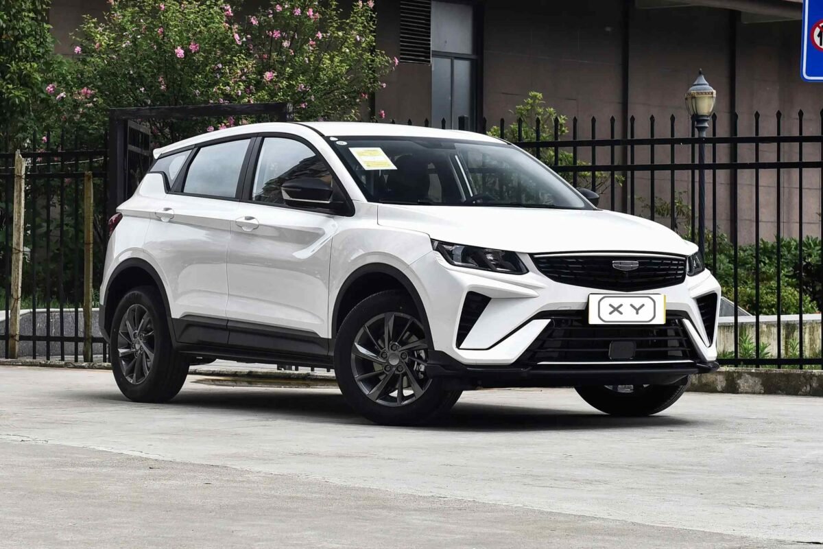 Geely Coolray Lightning White