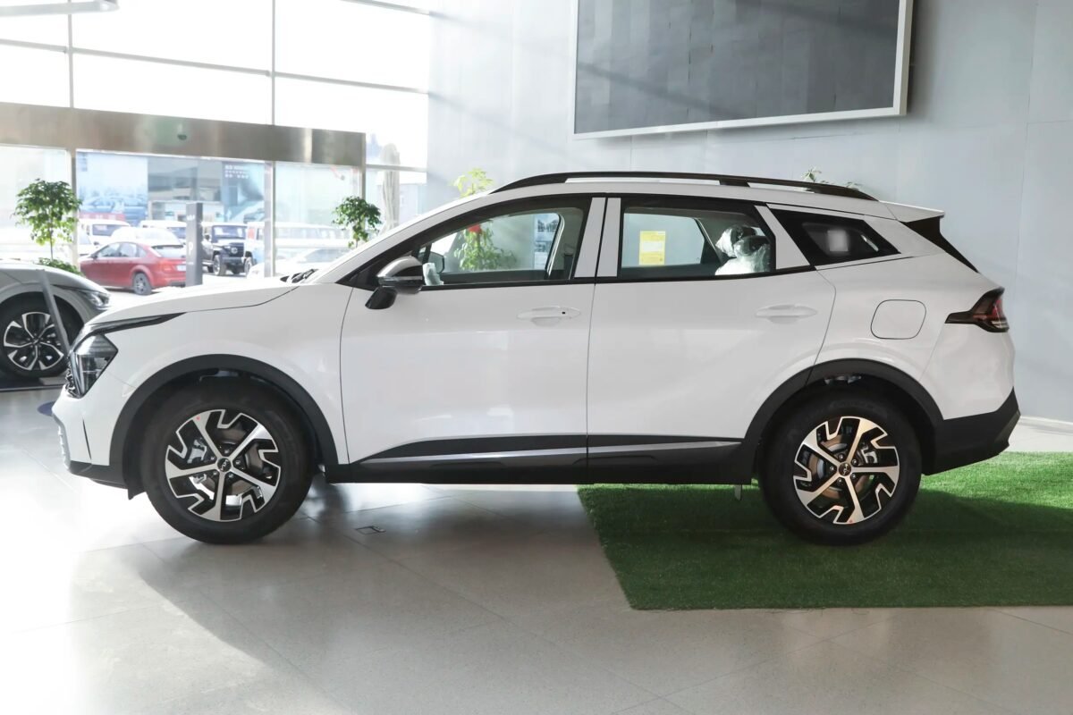 KIA Sportage White