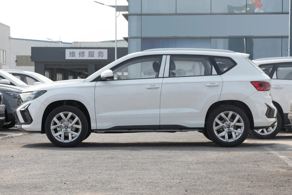 Volkswagen Jetta VS5 Polar White