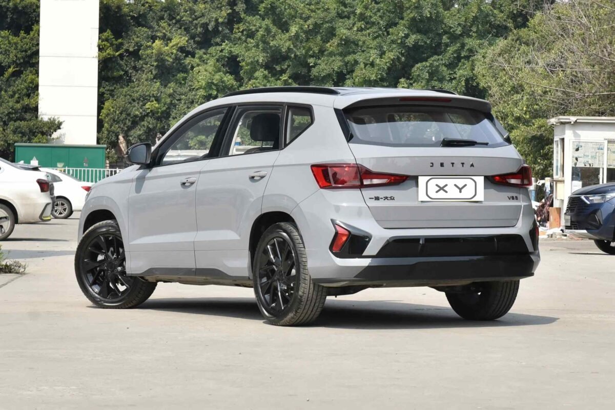 Volkswagen Jetta VS5 grey