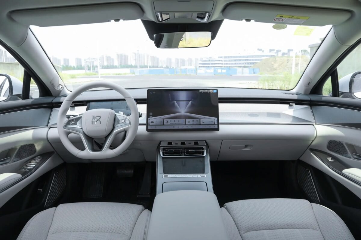 BYD Han L EV