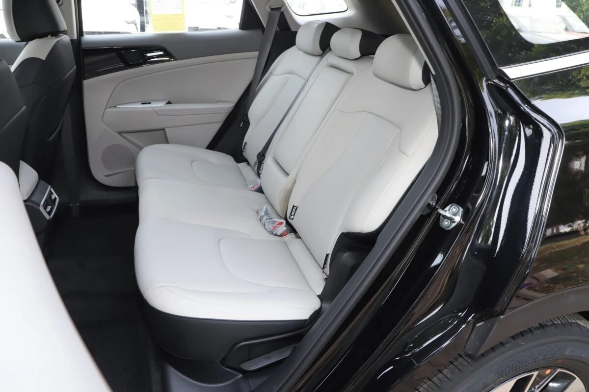 KIA Sportage White