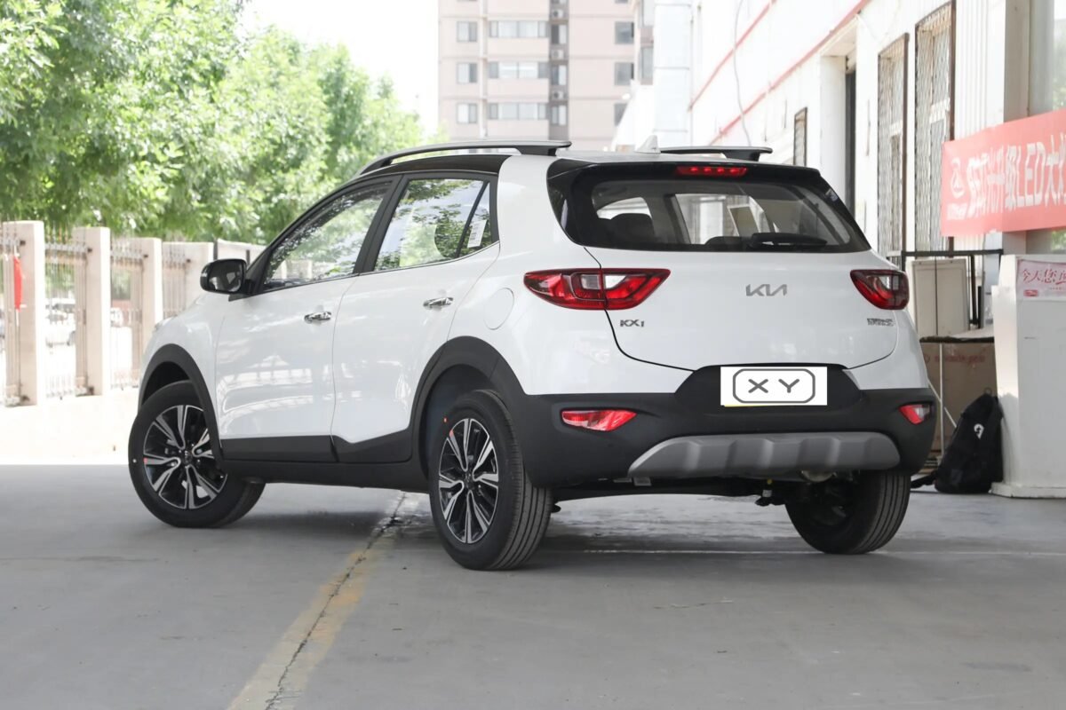 KIA KX1